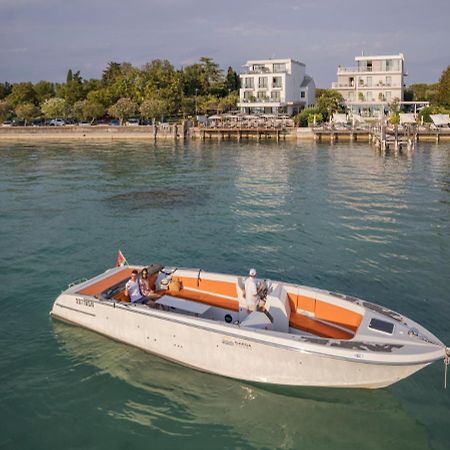 Hotel Vinci Sirmione Extérieur photo